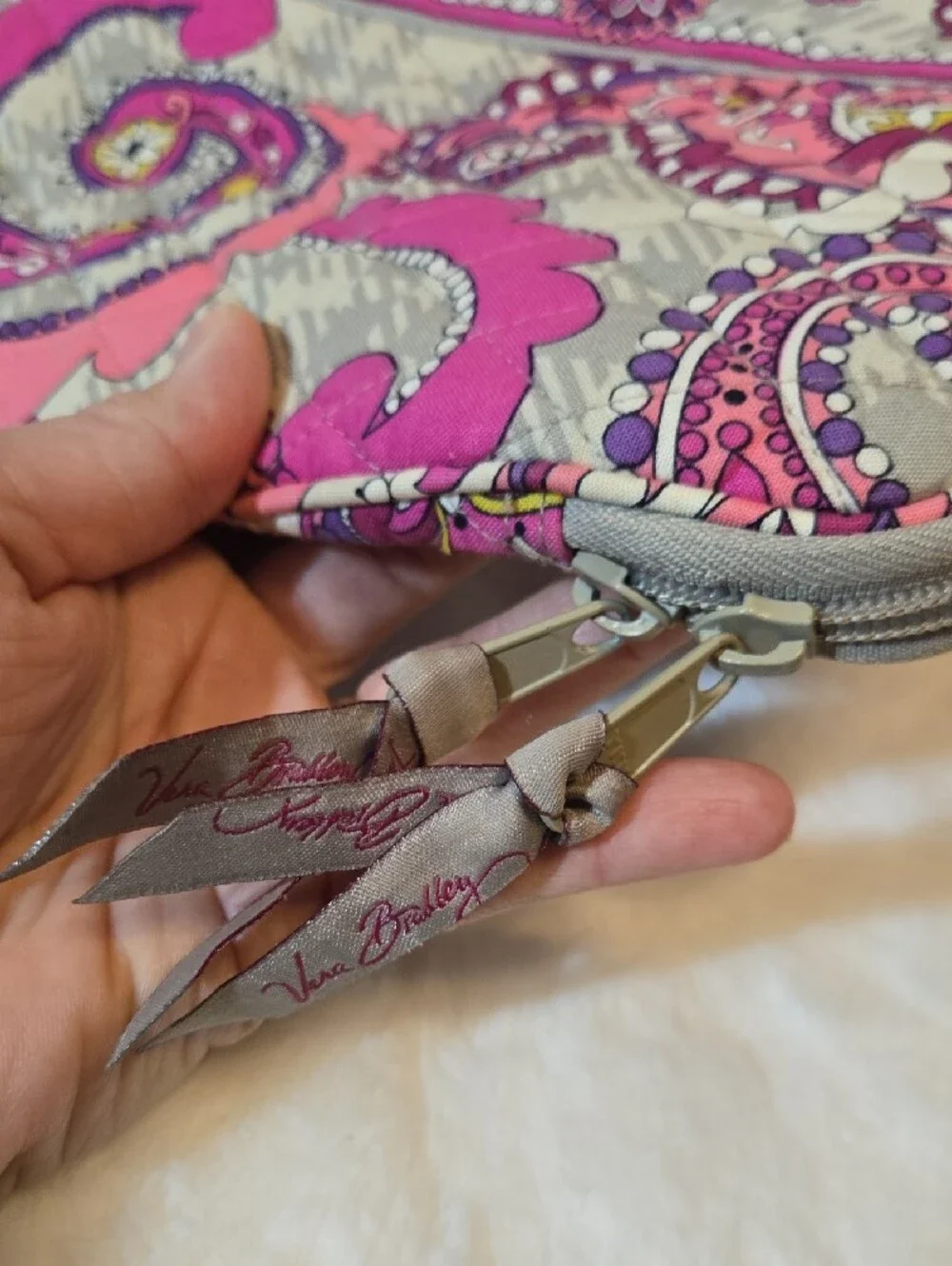 Vera Bradley Pink Paisley Over Plaid Quilted Laptop Case